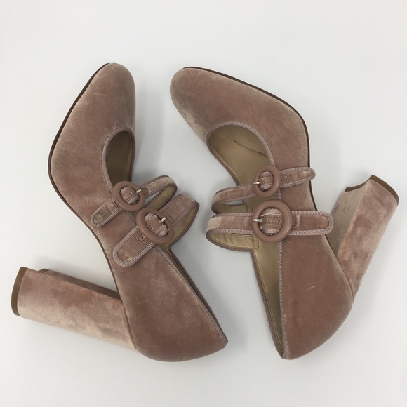 Nine West Shoes - Nine West Pink Velvet Chunky Heel Pumps Size 7.5